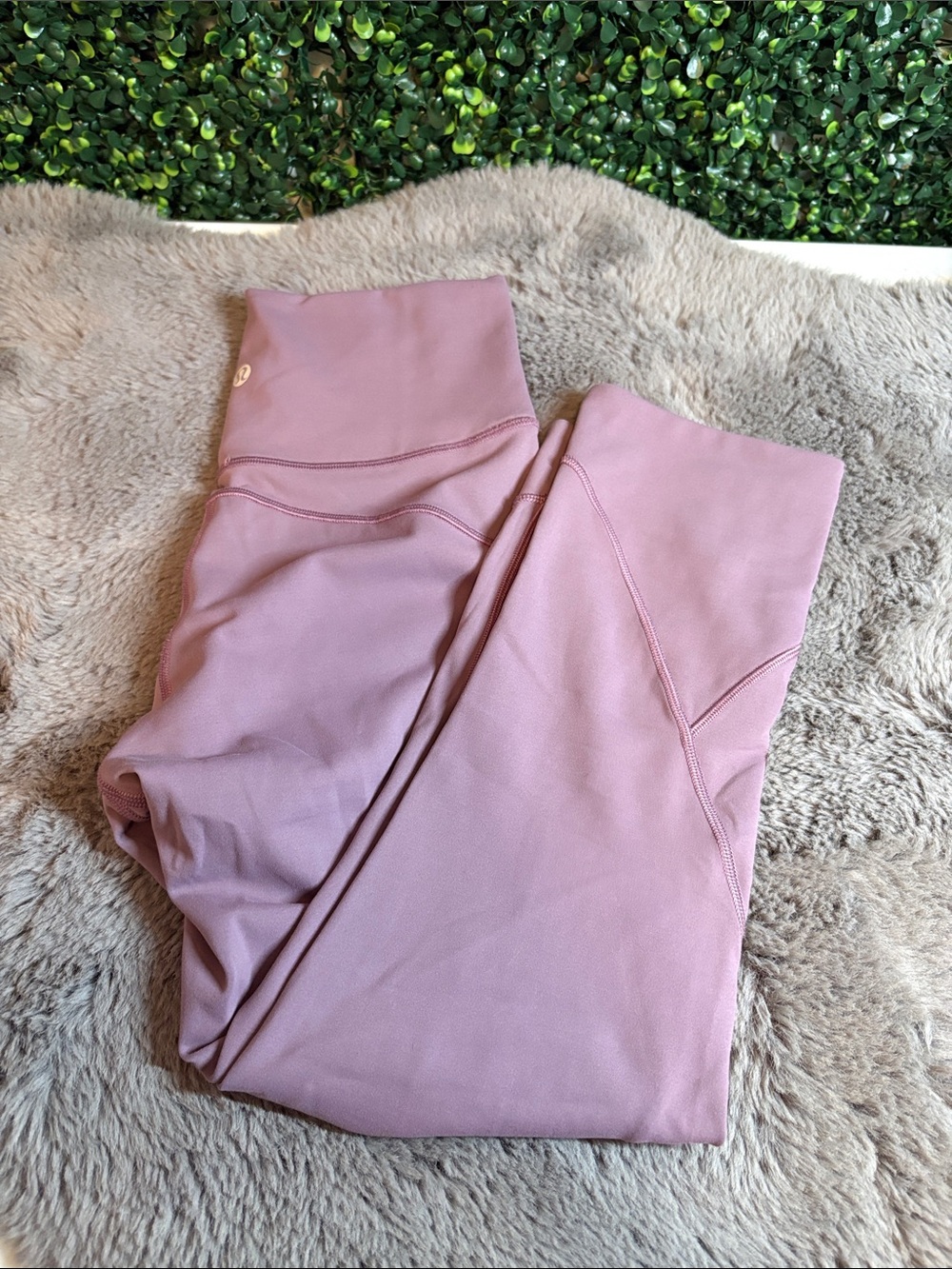 lululemon athletica Mauve Pink High-Rise Capri Leggings Size 4